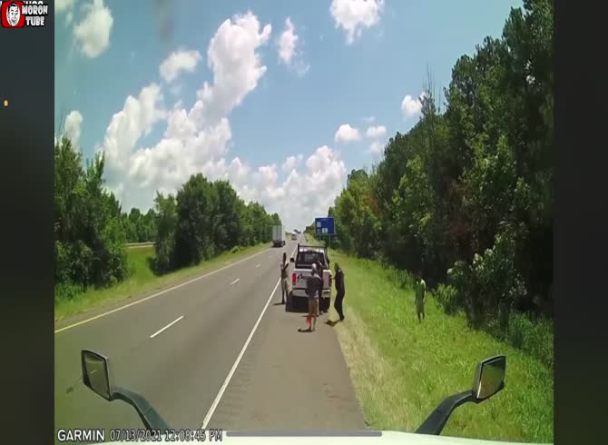 Video :He gets struck twice when he tries to run on the highway to escape the cops!